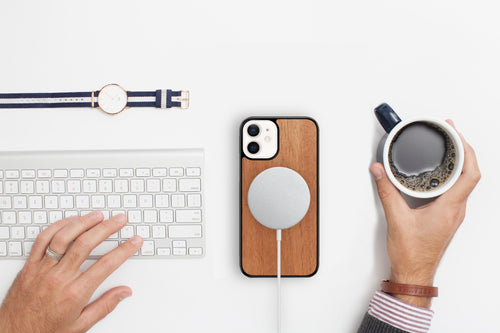 Real wooden magsafe cases the best in wireless charging Real wooden magsafe cases the best in wireless charging
